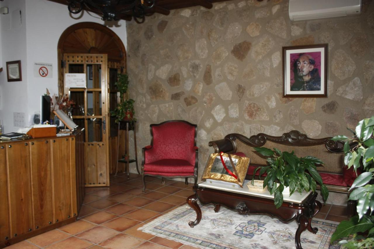 Hotel Rural El Convento Valencia de Alcántara Екстериор снимка